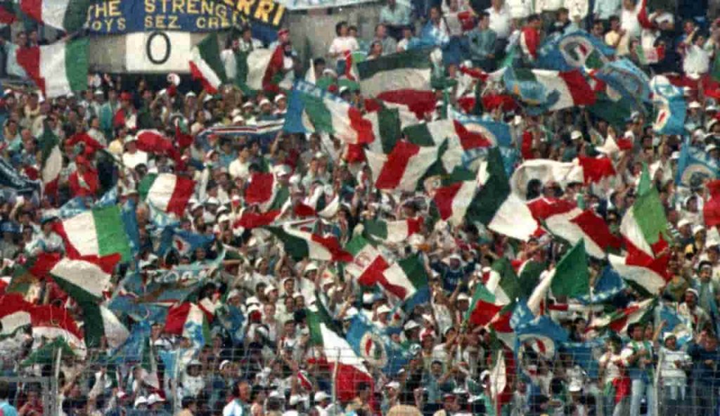 Tifosi in tribuna - Foto ANSA - Interdipendenza.net