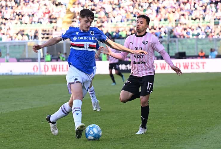 Giovanni Leoni in campo con la maglia della Sampdoria - Foto Lapresse - Interdipendenza.net