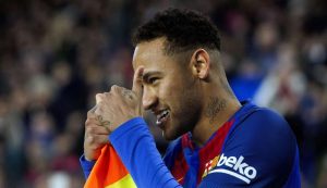 Neymar con la maglia del Barcellona - Foto ANSA - Interdipendenza.net