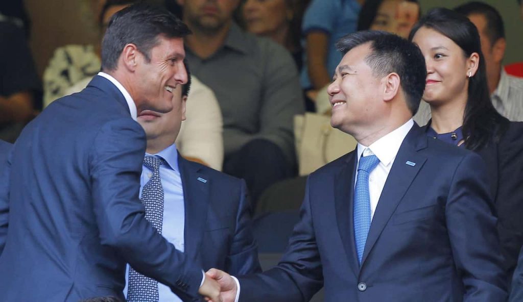 Zanetti e Zhang in tribuna - Foto Lapresse - Interdipendenza.net