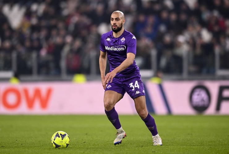 Amrabat con la maglia della Fiorentina - Foto Lapresse - Interdipendenza.net