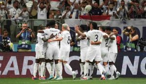 Il Real Madrid che festeggia una rete - Foto Lapresse - Interdipendenza.net