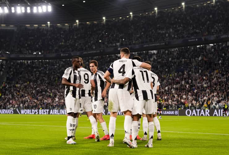 La Juventus festeggia una rete in Champions League - Foto Lapresse - Interdipendenza.net