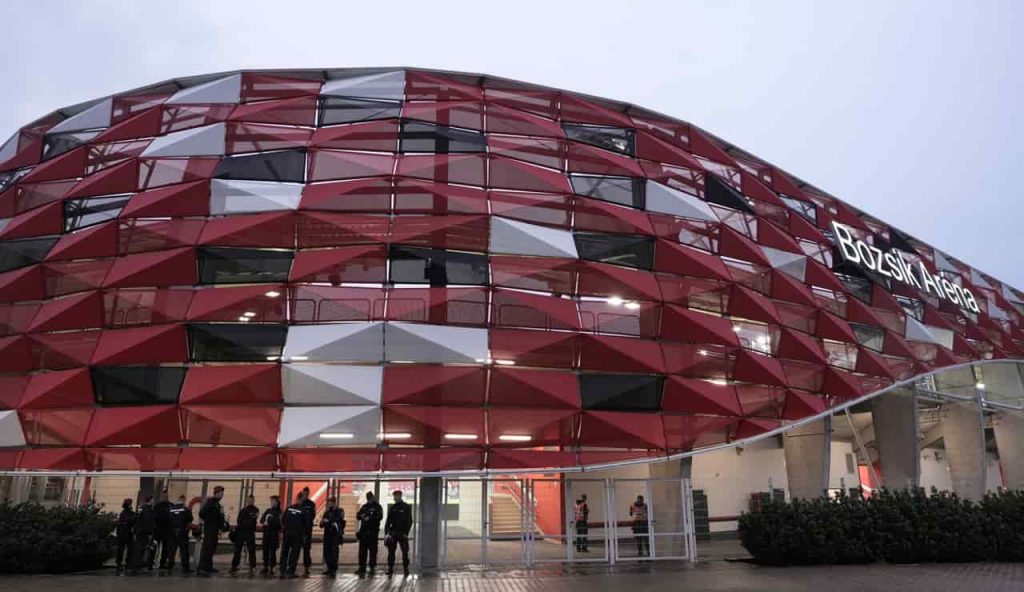 Uno stadio prima di una gara di Nations League - Foto Lapresse - Interdipendenza.net