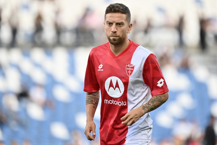 Papu Gomez in campo con la maglia del Monza - Foto Lapresse - Interdipendenza.net