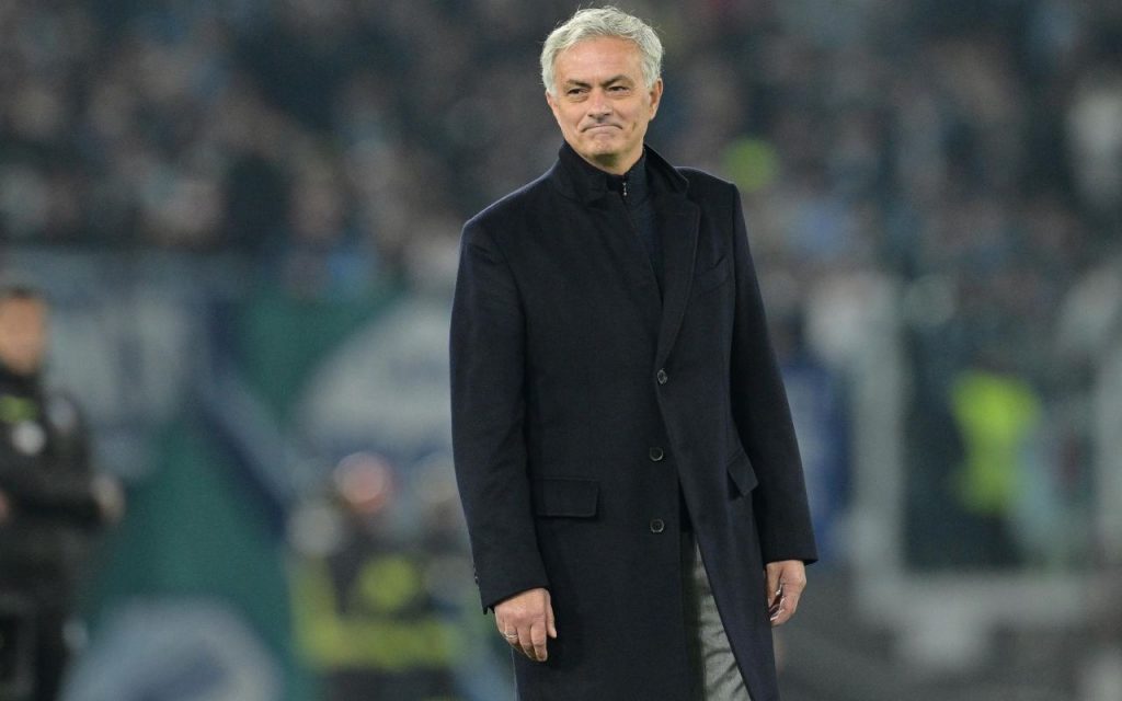 Mourinho lo strappa al Napoli