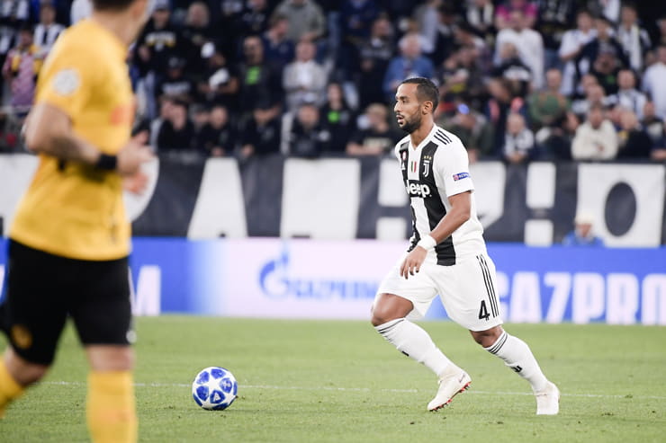 Mehdi Benatia in campo con la maglia della Juventus - Foto Lapresse - Interdipendenza.net