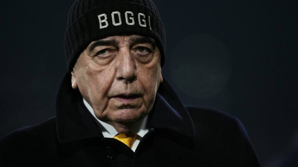 Adriano Galliani a bordo campo - Foto Lapresse - Interdipendenza.net