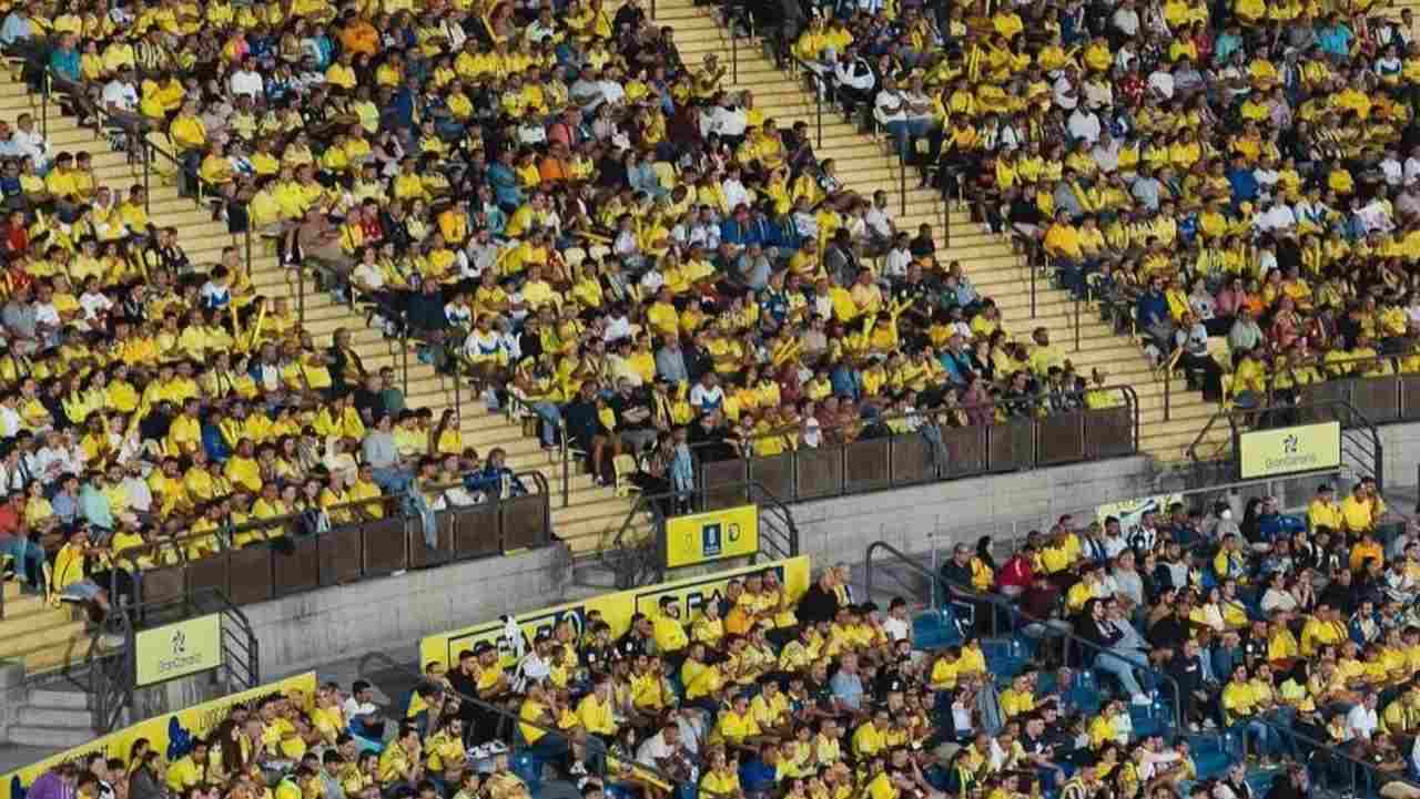 I tifosi in tribuna - Foto Instagram - Interdipendenza.net